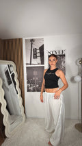 Pantaloni in lino con laccetti